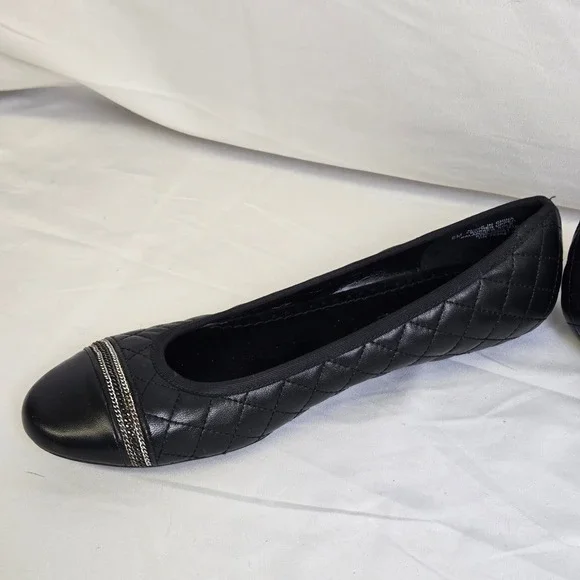 Chico's Quilted Ballet Flats, Silver Tone Chain Accent, Black, Size 9 - Picture 11 of 12